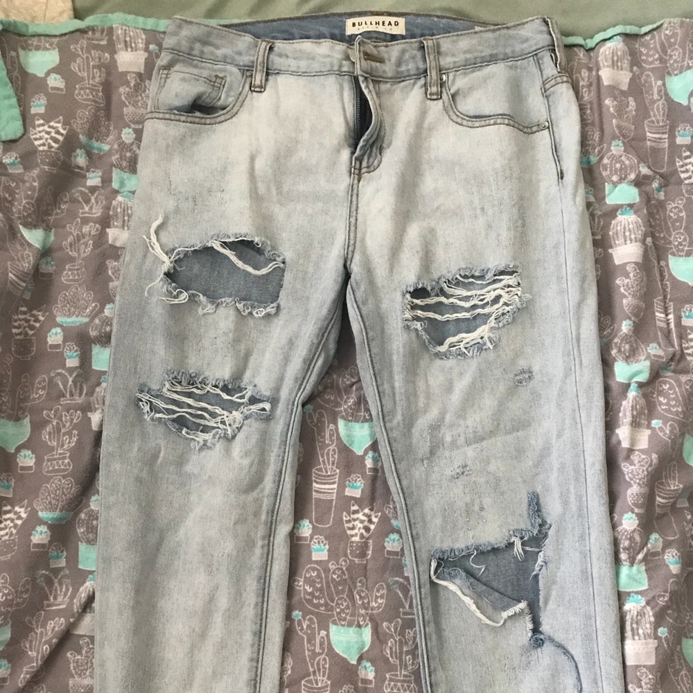 Bullhead Boyfriend Jeans